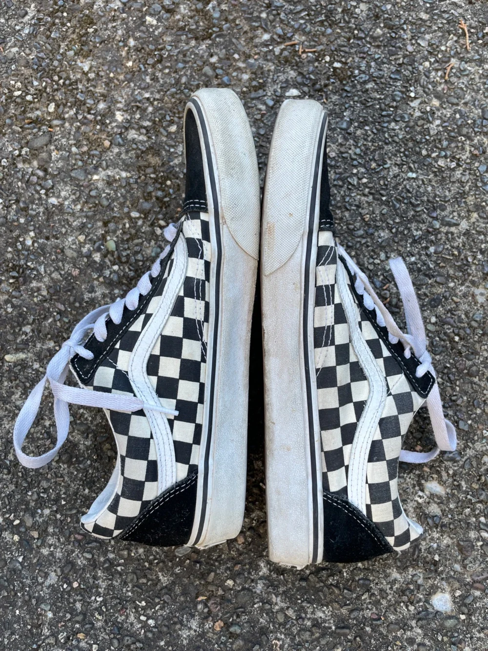 Vans Old Skool Checkerboard Shoes, Men’s Size 9.5/Women’s Size 11, Black & White